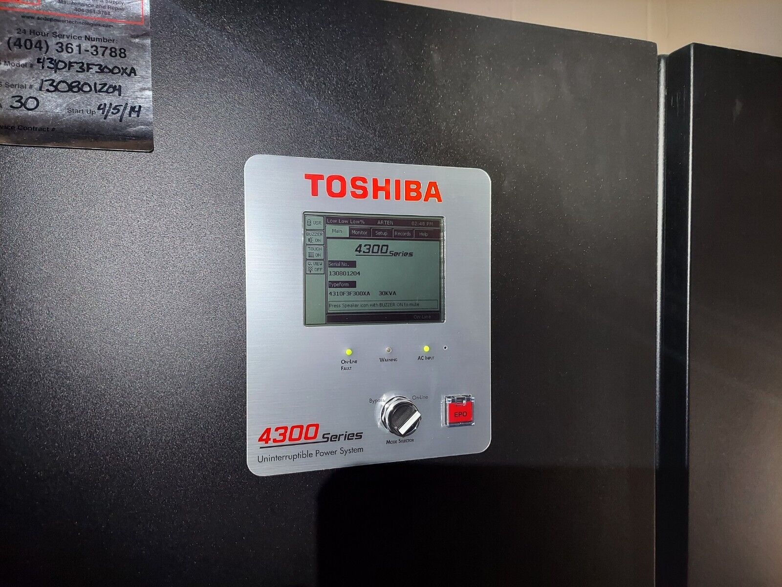 Toshiba 4300 Series Industrial Ups System With Batteries And All Accessories