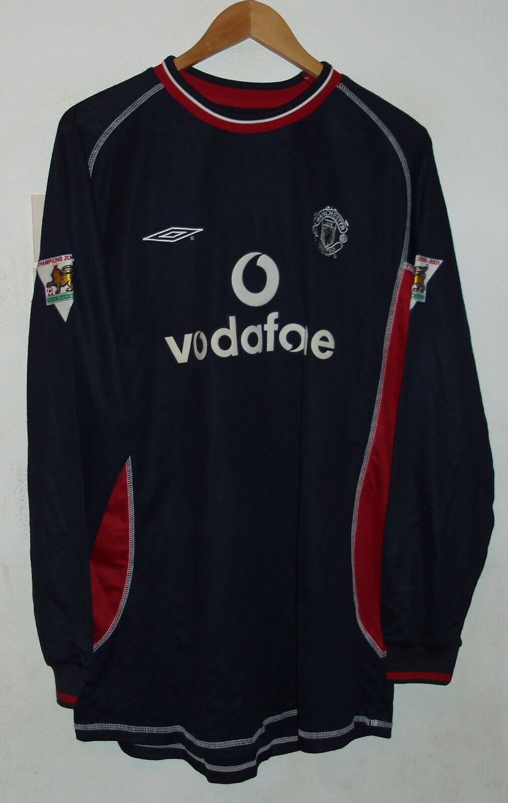 Manchester United 2000 - 2001 Beckham Long Sleeve Jersey Very Rare Size Xl
