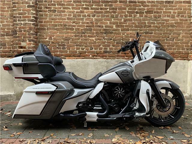 2021 Harley-davidson Fltrxs Bagger 2021 Road Glide Limited Fat Tire Custom!! Bad @ss!! Must See! Wow!!